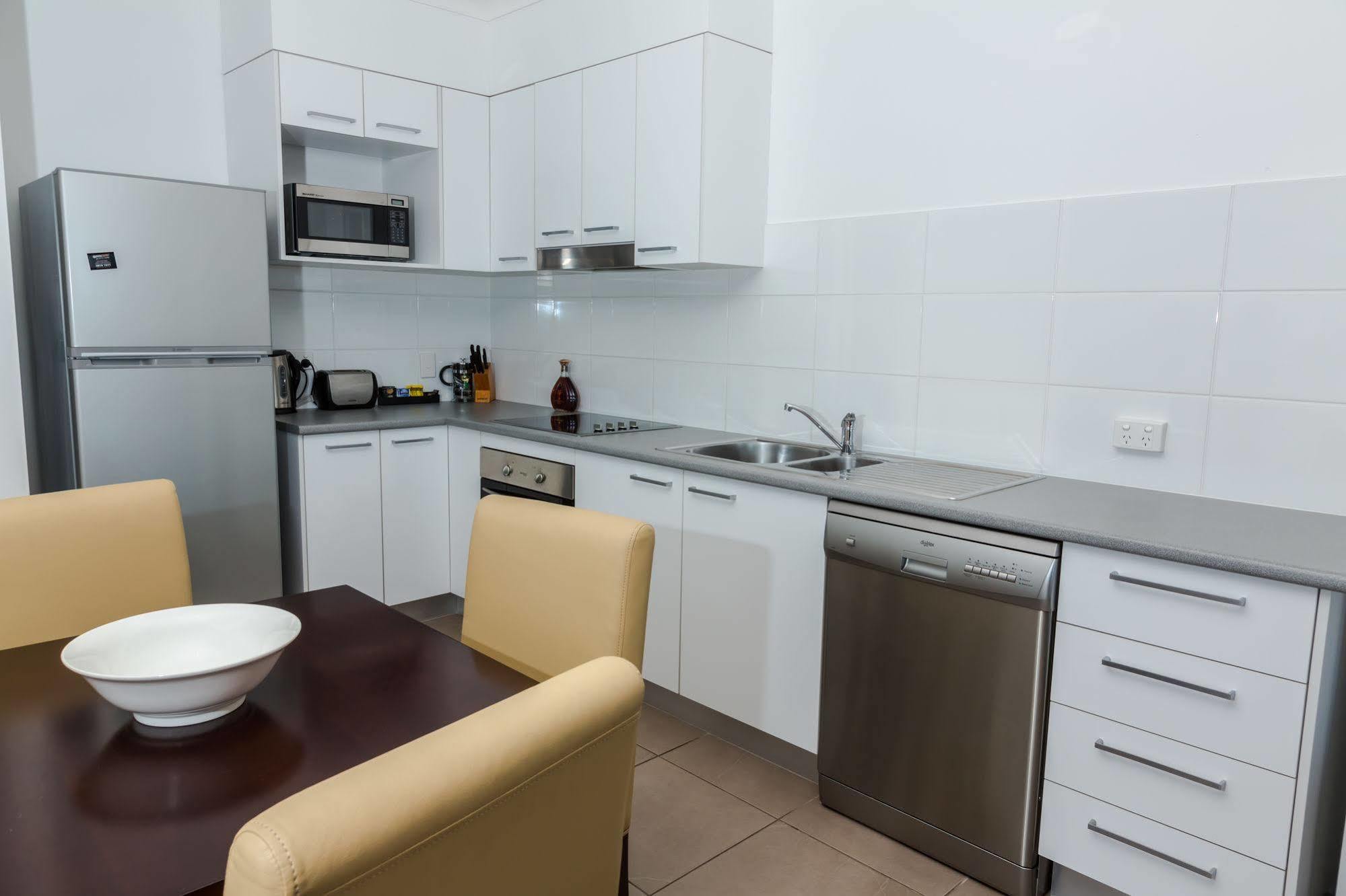 Gladstone Heights Executive Apartments Ngoại thất bức ảnh